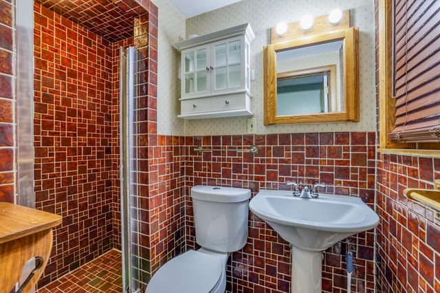 1021 Fremont Street, Anoka, MN 55303