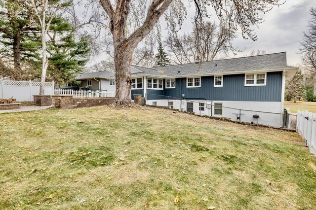 1021 Fremont Street, Anoka, MN 55303