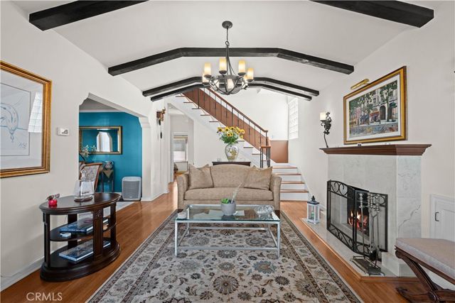 130 Geneva Walk, Long Beach, CA 90803