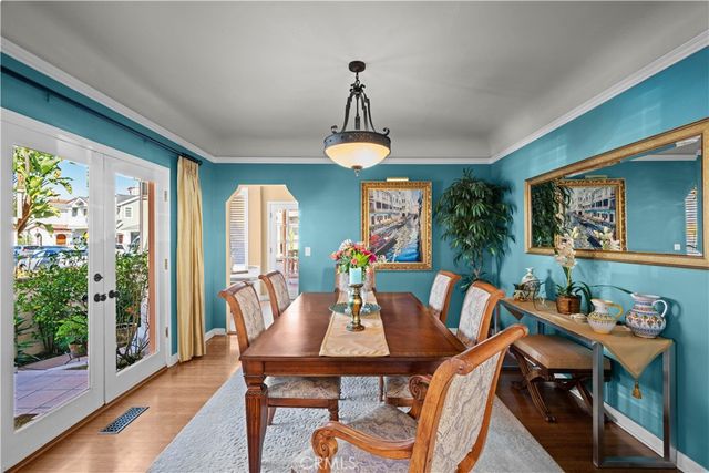 130 Geneva Walk, Long Beach, CA 90803