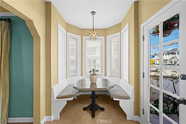 130 Geneva Walk, Long Beach, CA 90803