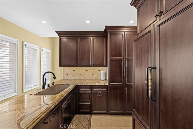 130 Geneva Walk, Long Beach, CA 90803