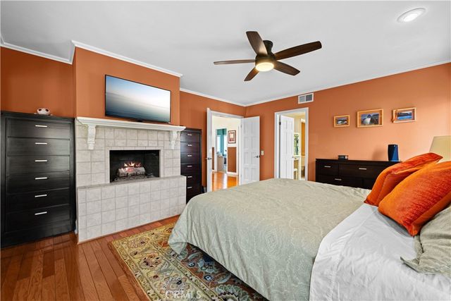 130 Geneva Walk, Long Beach, CA 90803