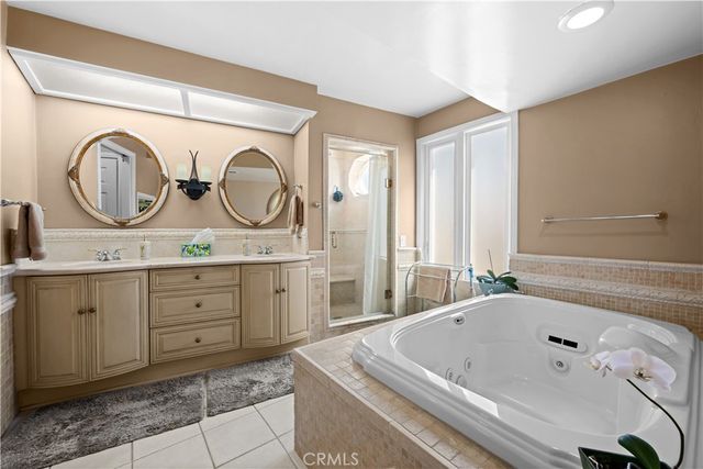 130 Geneva Walk, Long Beach, CA 90803