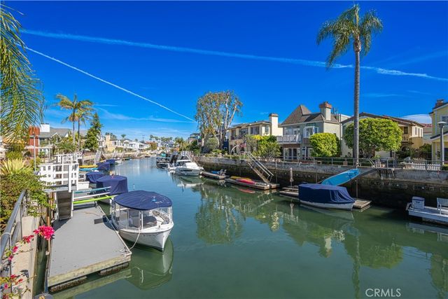 130 Geneva Walk, Long Beach, CA 90803