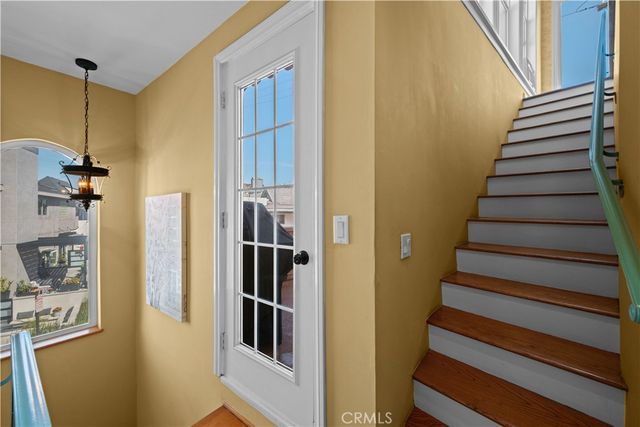 130 Geneva Walk, Long Beach, CA 90803