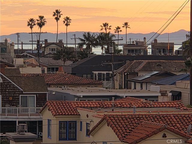 130 Geneva Walk, Long Beach, CA 90803