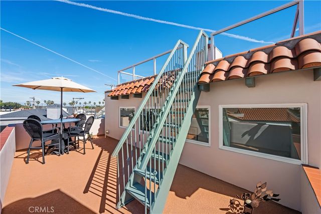 130 Geneva Walk, Long Beach, CA 90803