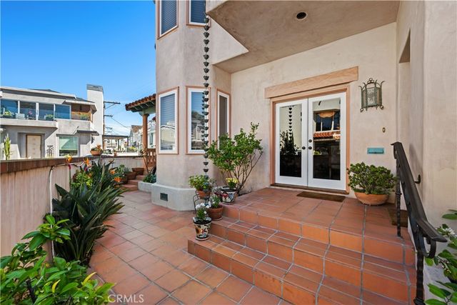 130 Geneva Walk, Long Beach, CA 90803