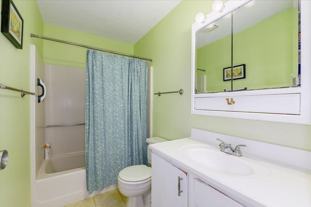 503 N Main Avenue, Huxley, IA 50124