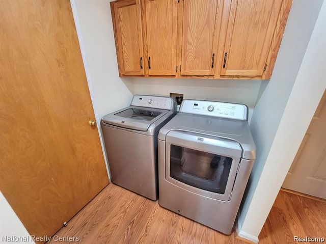 37485 Stonegate Circle 75, Clinton Township, MI 48036
