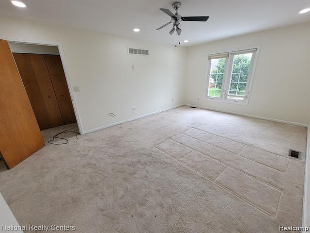 37485 Stonegate Circle 75, Clinton Township, MI 48036