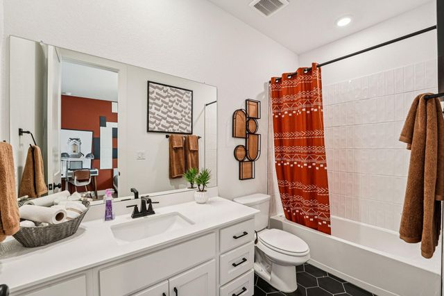 9603 Chateau Hill Drive, Manvel, TX 77578