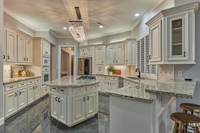 6515 Sussex Court, Spring, TX 77389