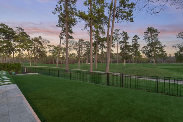 6515 Sussex Court, Spring, TX 77389