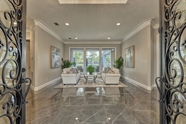 6515 Sussex Court, Spring, TX 77389