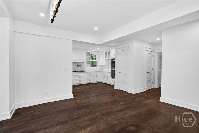 405 Washington Avenue, Savannah, GA 31405