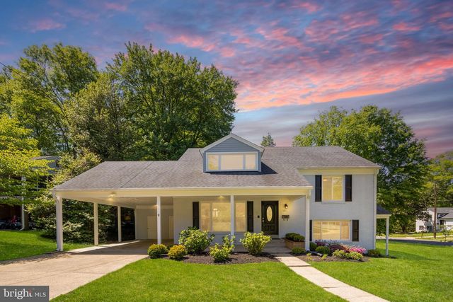 6211 COLMAC DR, Falls Church, VA 22044