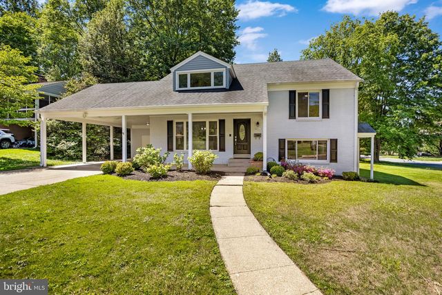 6211 COLMAC DR, Falls Church, VA 22044