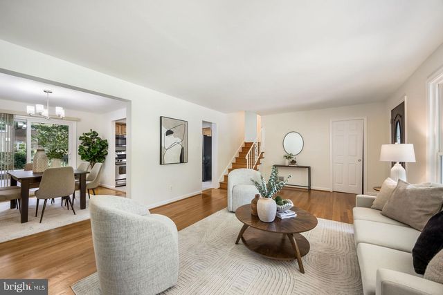 6211 COLMAC DR, Falls Church, VA 22044