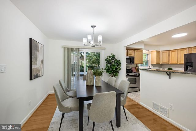 6211 COLMAC DR, Falls Church, VA 22044