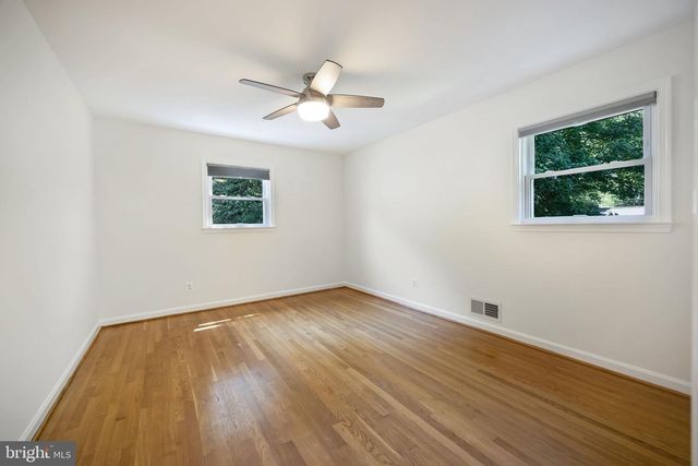 6211 COLMAC DR, Falls Church, VA 22044