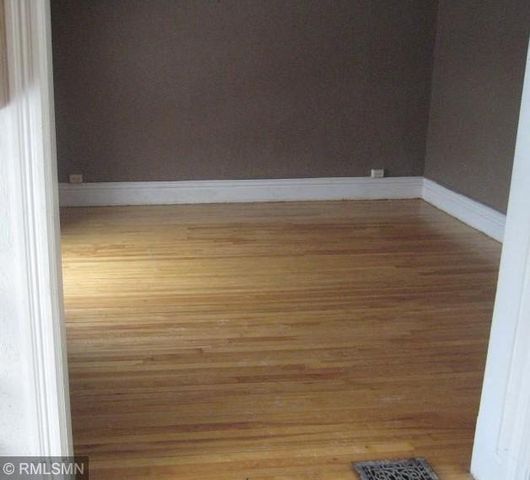 2082 Marshall Avenue, Saint Paul, MN 55104