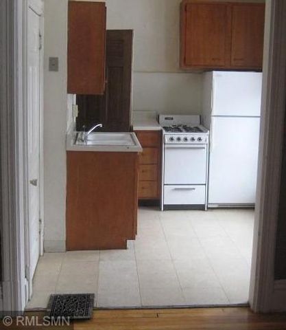 2082 Marshall Avenue, Saint Paul, MN 55104