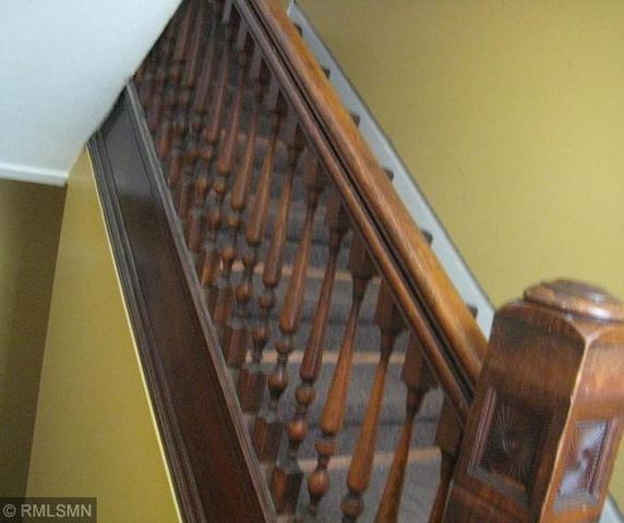 2082 Marshall Avenue, Saint Paul, MN 55104