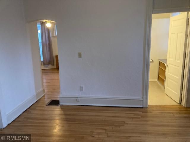 2082 Marshall Avenue, Saint Paul, MN 55104