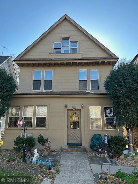 2082 Marshall Avenue, Saint Paul, MN 55104