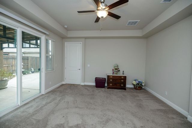 2911 Zinnia Way, Lodi, CA 95242