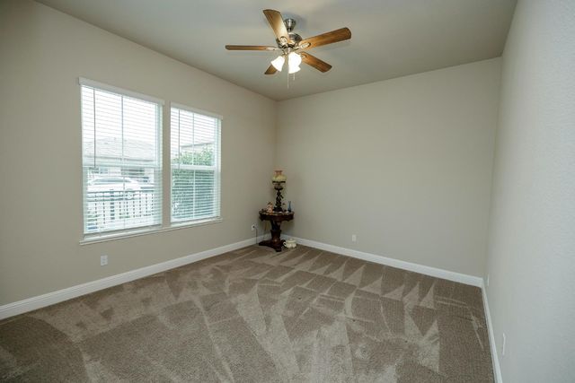 2911 Zinnia Way, Lodi, CA 95242