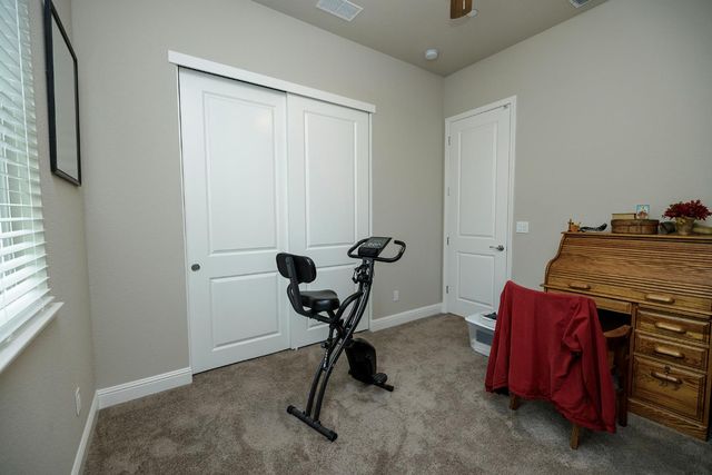 2911 Zinnia Way, Lodi, CA 95242