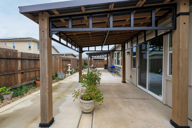 2911 Zinnia Way, Lodi, CA 95242