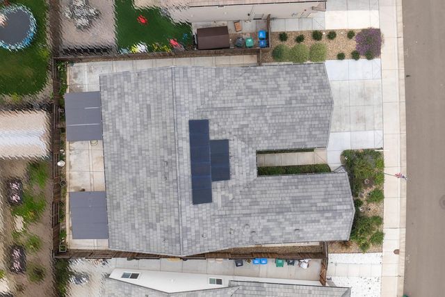 2911 Zinnia Way, Lodi, CA 95242