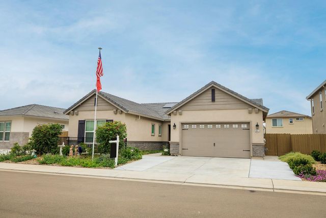 2911 Zinnia Way, Lodi, CA 95242