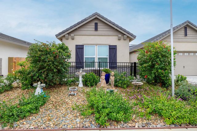 2911 Zinnia Way, Lodi, CA 95242