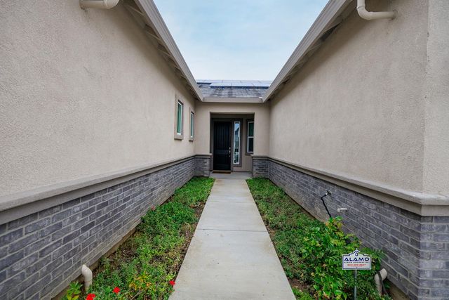 2911 Zinnia Way, Lodi, CA 95242
