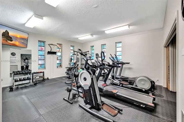 3431 NW 50th Ave 113, Lauderdale Lakes, FL 33319