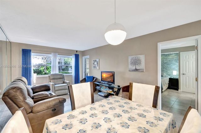 3431 NW 50th Ave 113, Lauderdale Lakes, FL 33319