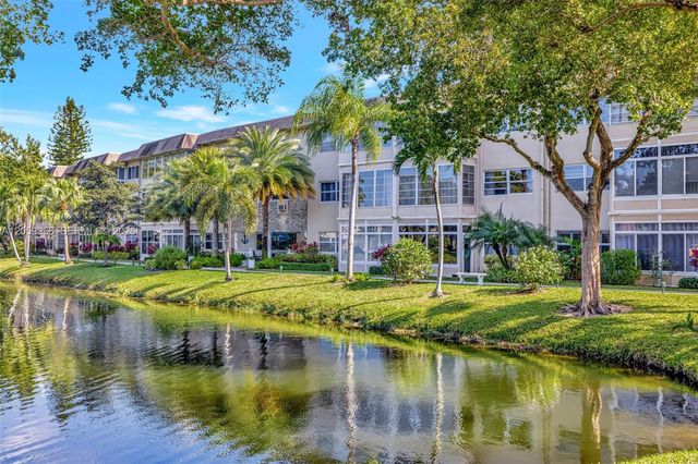 3431 NW 50th Ave 113, Lauderdale Lakes, FL 33319