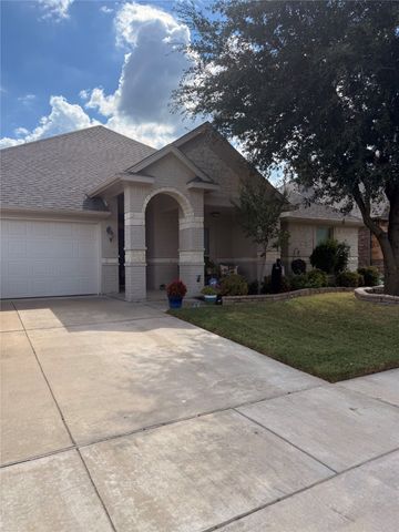 1663 Potomac Drive, Burleson, TX 76028