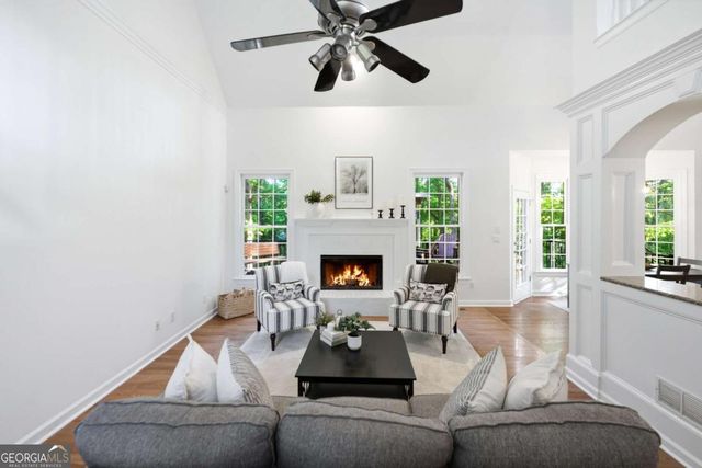 130 Providence Oaks Circle, Alpharetta, GA 30009