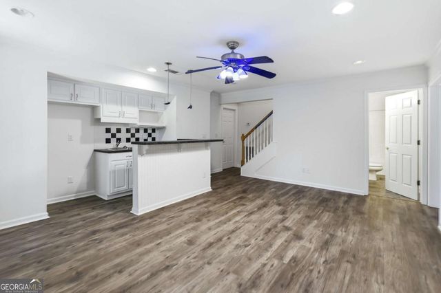 130 Providence Oaks Circle, Alpharetta, GA 30009