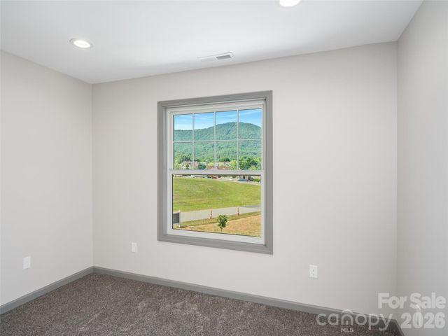 100 Red Twig Lane 103, Burnsville, NC 28714