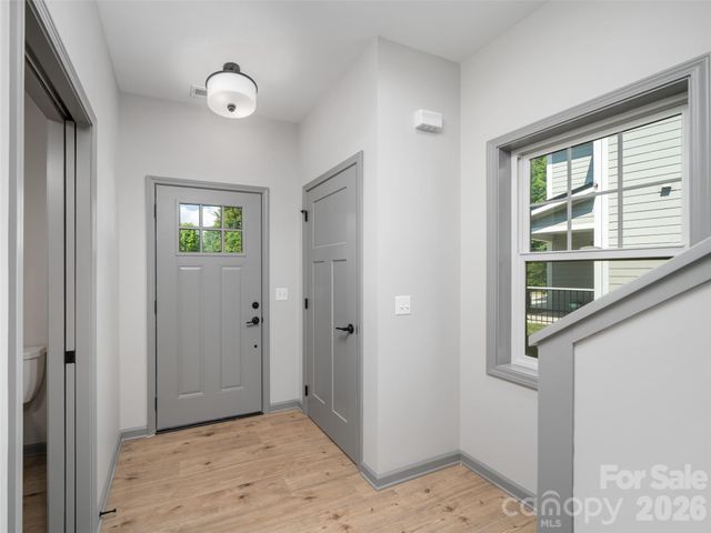 100 Red Twig Lane 103, Burnsville, NC 28714