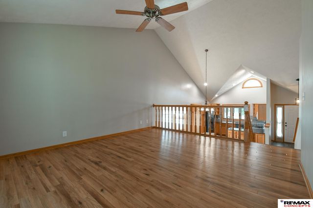 1636 Blackhawk Drive, Lincoln, NE 68521