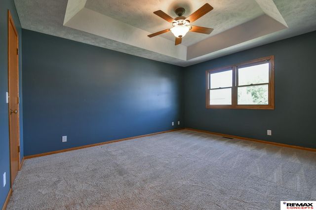 1636 Blackhawk Drive, Lincoln, NE 68521