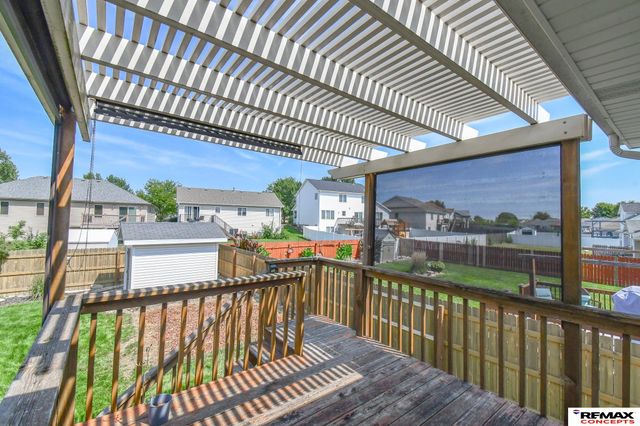 1636 Blackhawk Drive, Lincoln, NE 68521